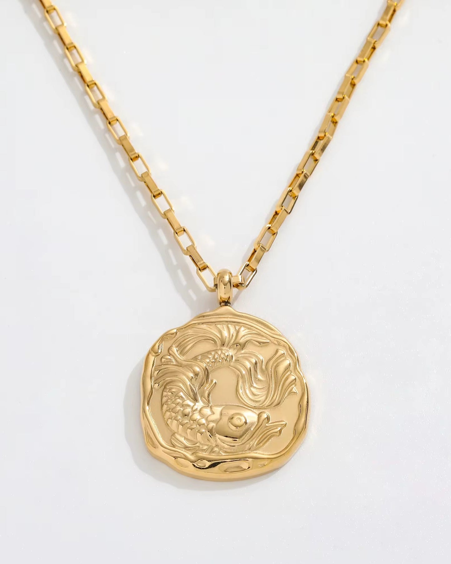 Star sign necklace