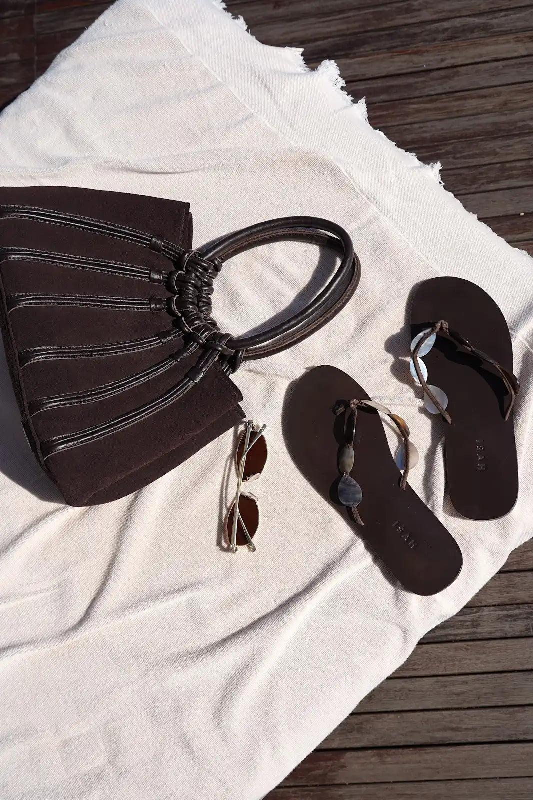 The Vanta Tote