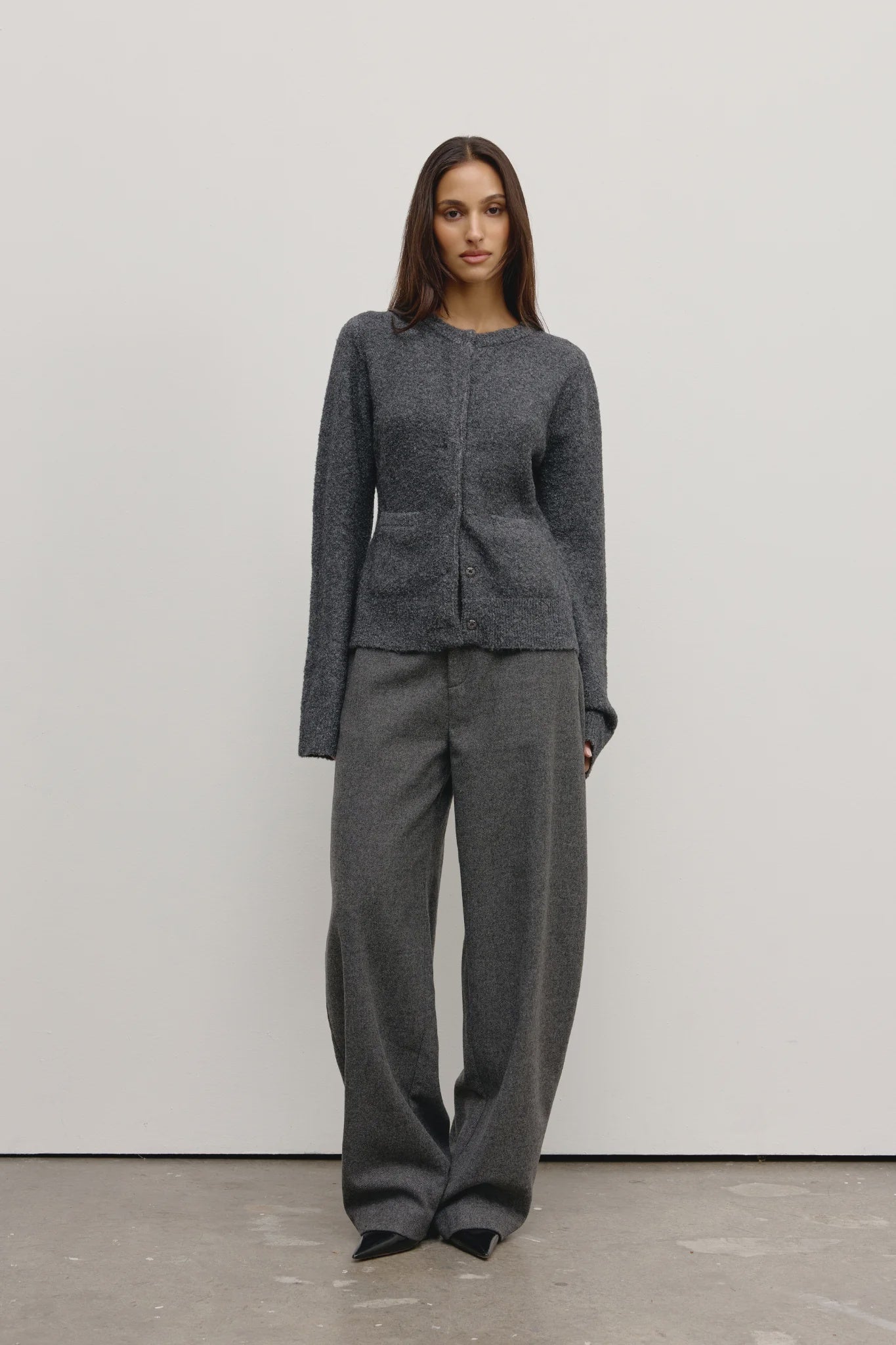 BEATRICE CARDIGAN - DARK HEATHER GREY