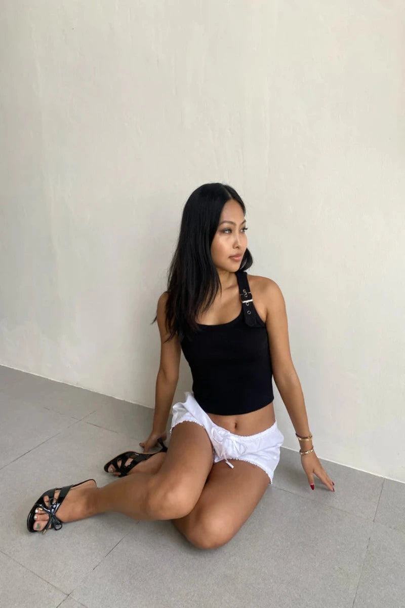 Esperanza Buckle Tank Top - Black