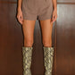HAMPTON TAILORED SHORTS - BITTER CHOCOLATE
