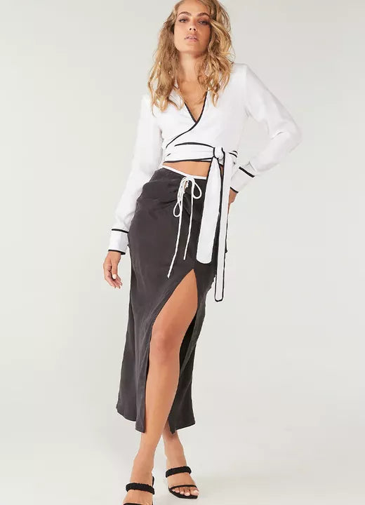 Sovere Studio Black Onyx Maxi Midi Split Skirt